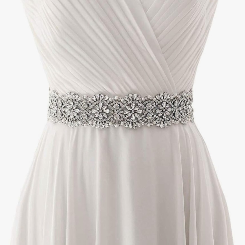 NWT Rhinestone Belt